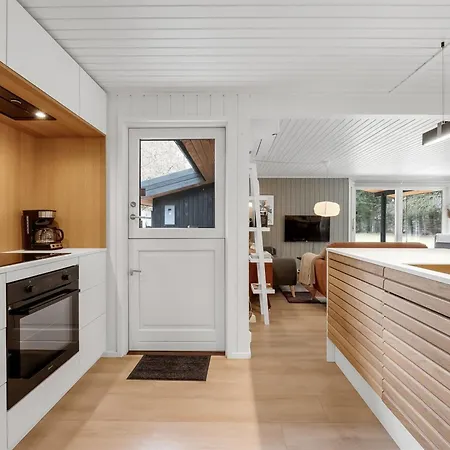 Gudrid - 250m To The Fjord By Interhome Højslev